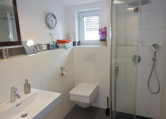 Saffenburgblick * Mayschoss